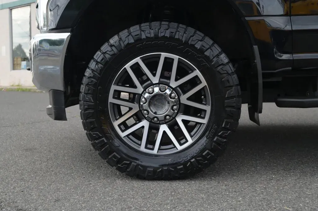 Ford F-250 photo 10