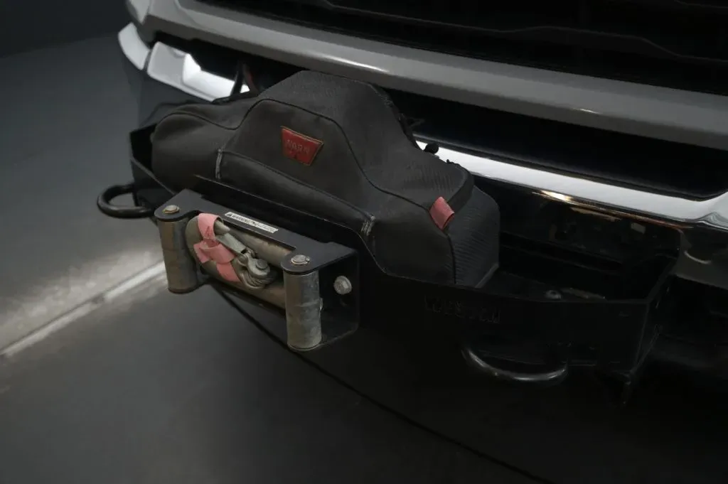 Chevrolet Silverado photo 10