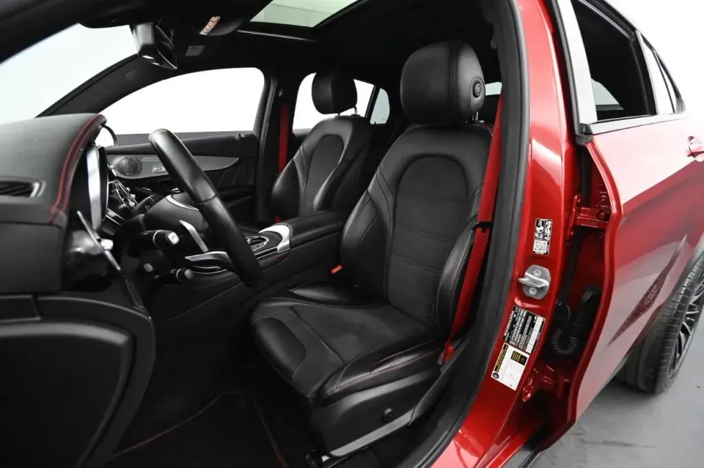 Mercedes-Benz GLC photo 36