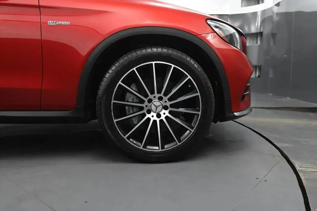 Mercedes-Benz GLC photo 16
