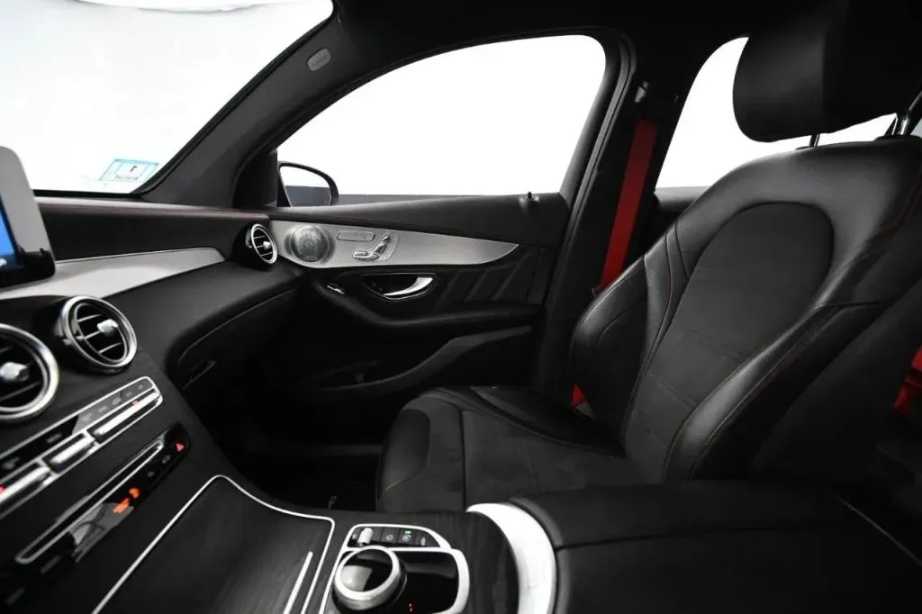 Mercedes-Benz GLC photo 30