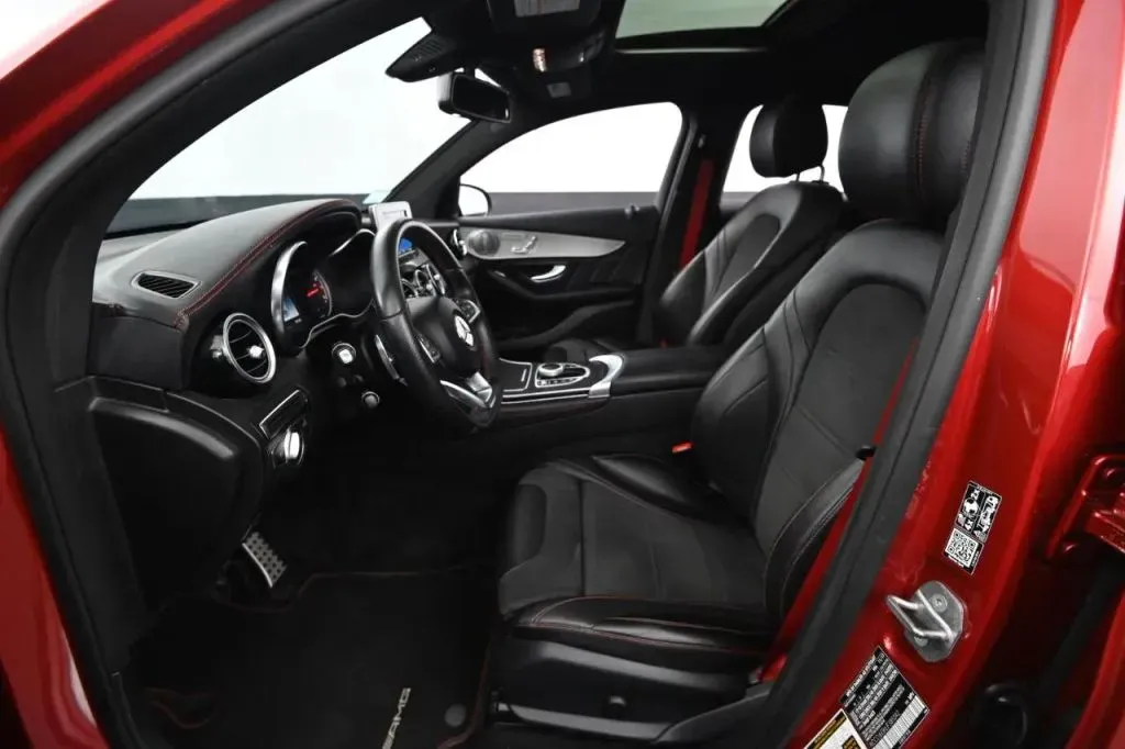 Mercedes-Benz GLC photo 34
