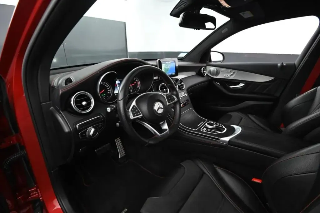 Mercedes-Benz GLC photo 35