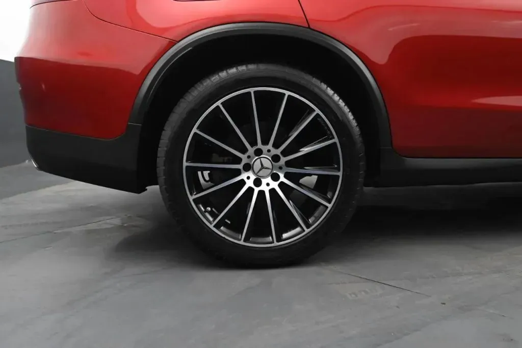 Mercedes-Benz GLC photo 15