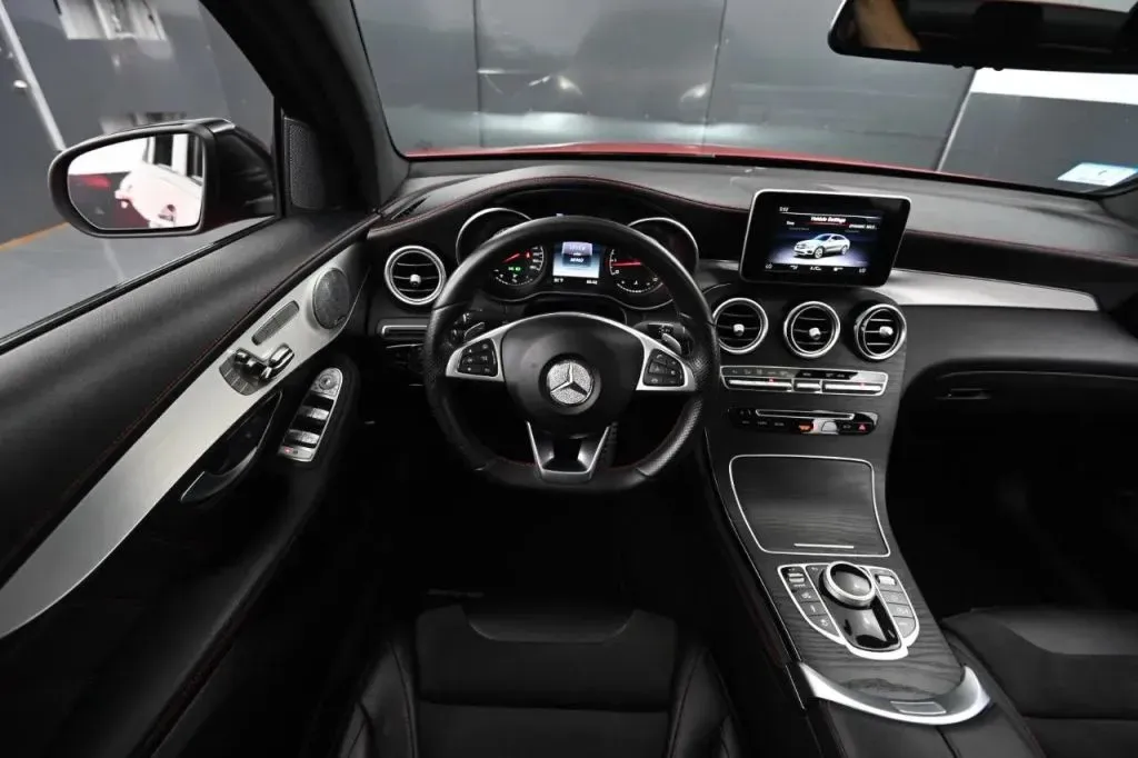 Mercedes-Benz GLC photo 24