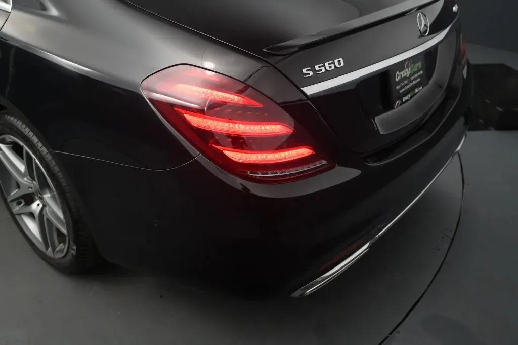 Mercedes-Benz S-Class photo 15