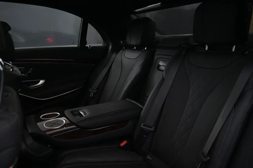 Mercedes-Benz S-Class photo 46