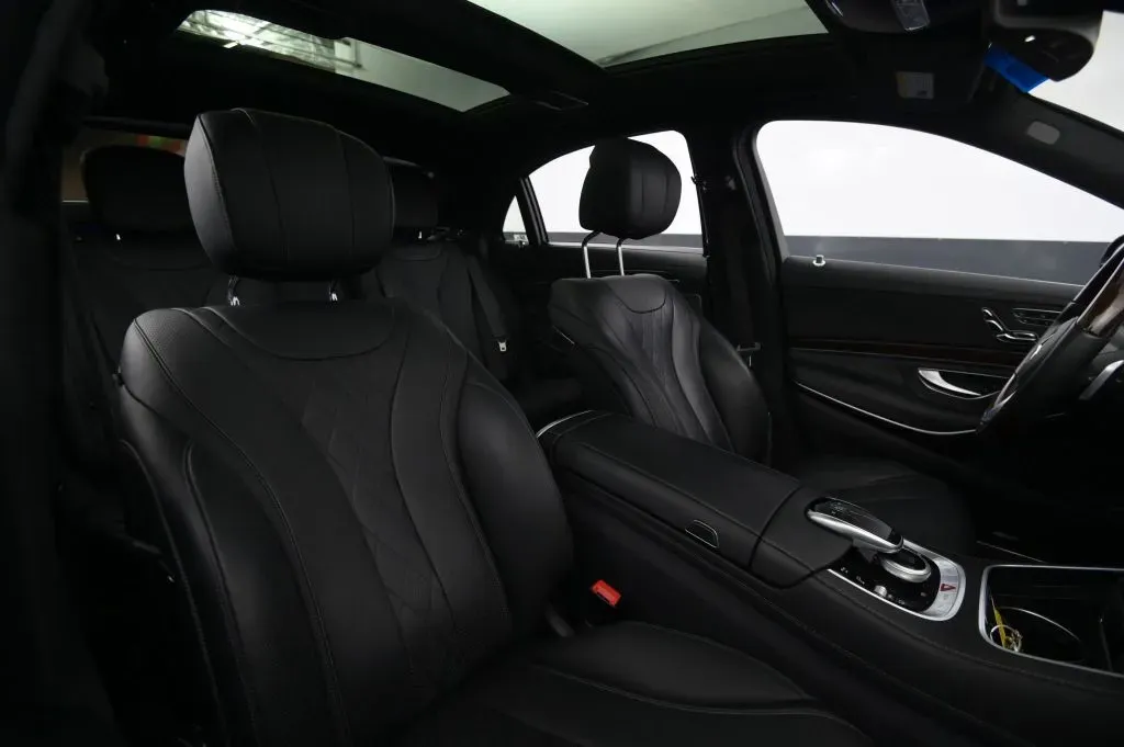 Mercedes-Benz S-Class photo 50