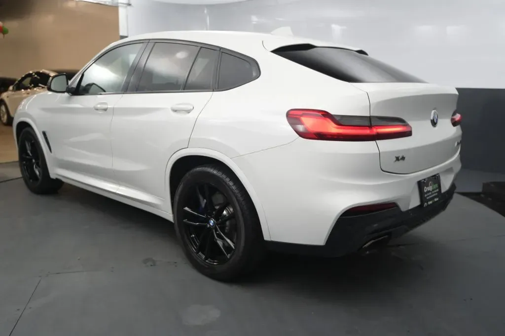 BMW X4 photo 3