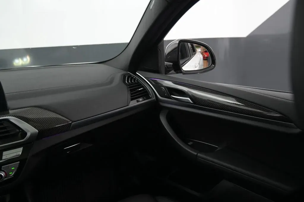 BMW X4 photo 31