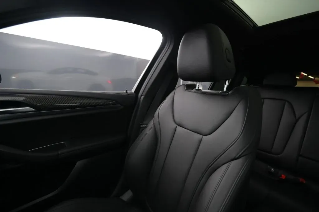 BMW X4 photo 28