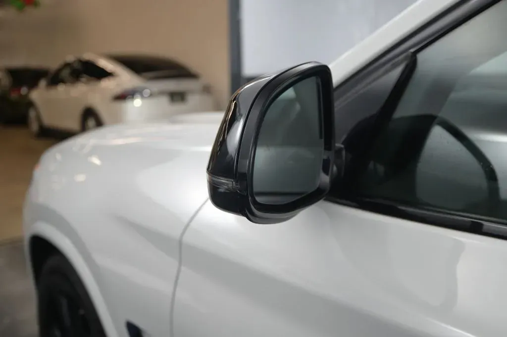 BMW X4 photo 12