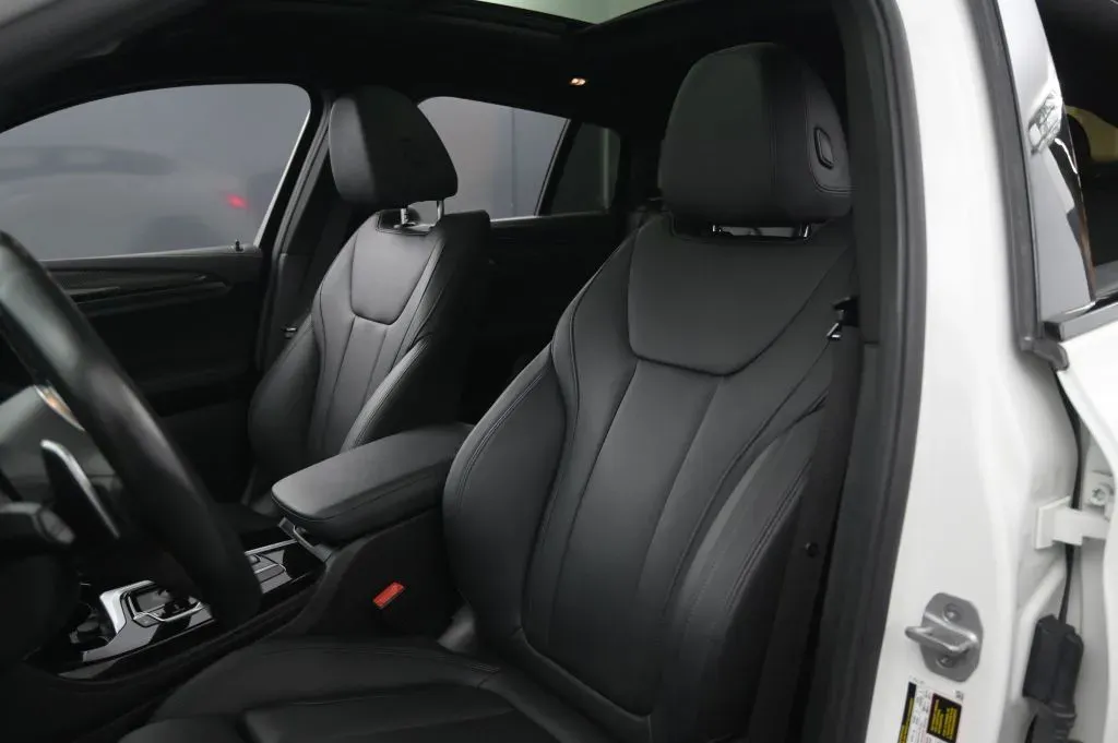 BMW X4 photo 38