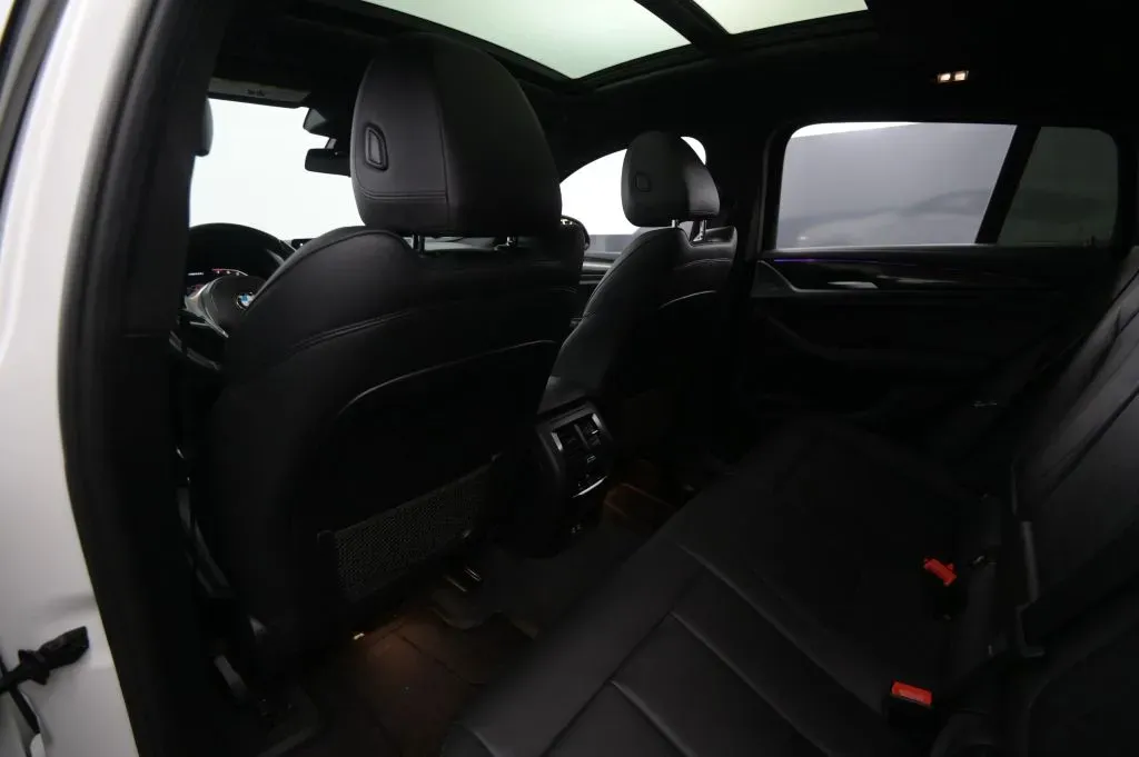 BMW X4 photo 41