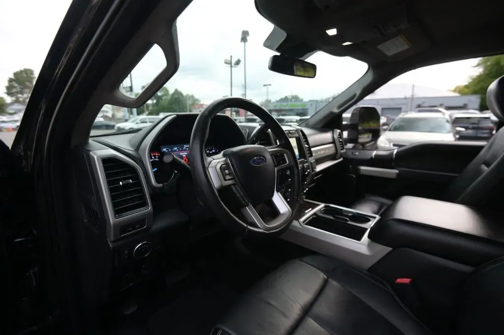 Ford F-350 photo 43