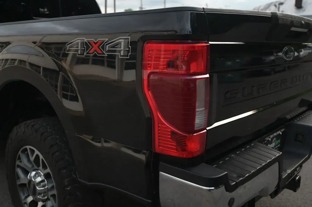 Ford F-350 photo 17