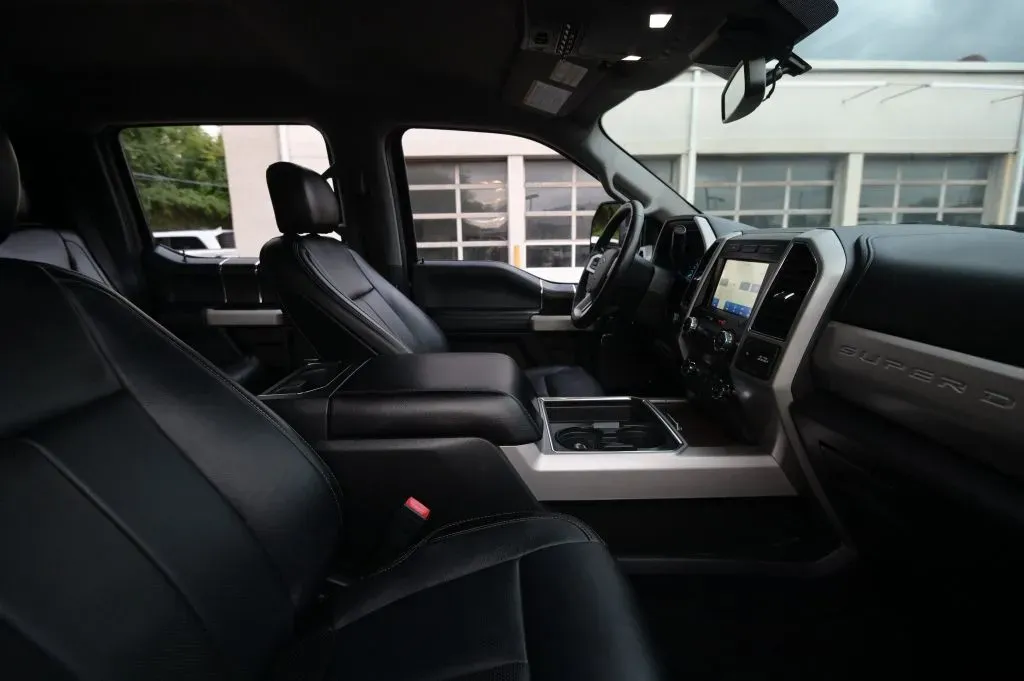 Ford F-350 photo 53