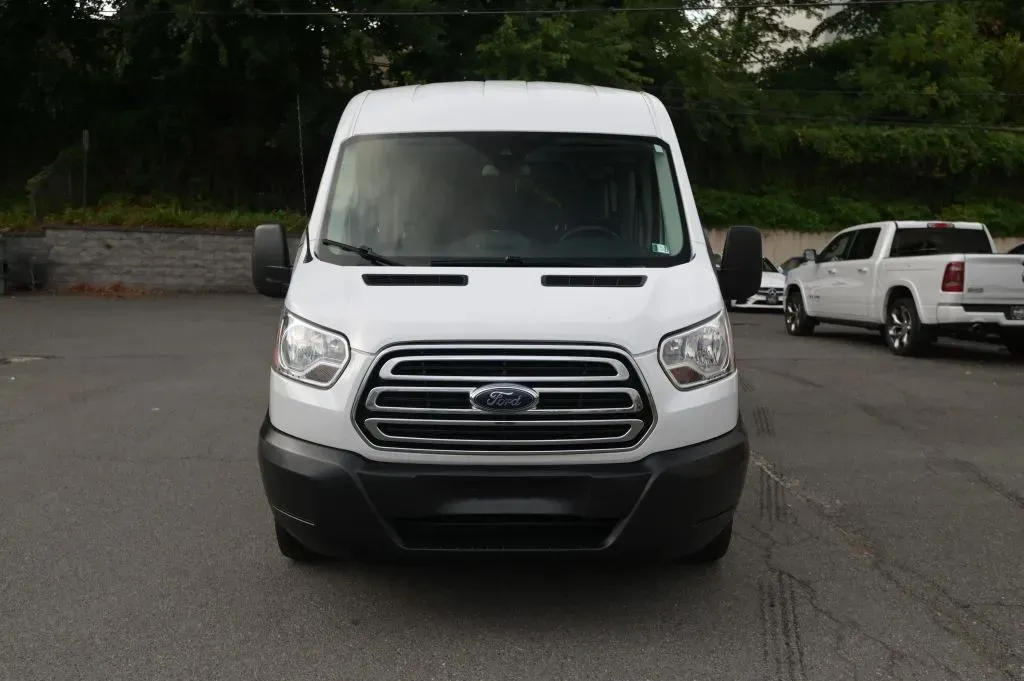 Ford Transit-350 photo 8