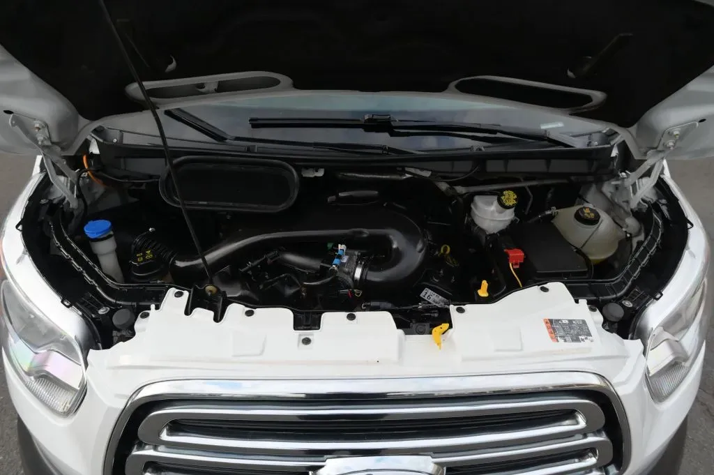 Ford Transit-350 photo 19