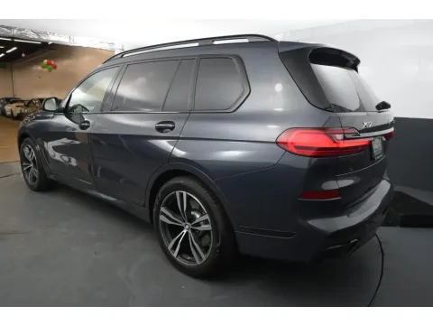Another view of 2021 BMW X7 xDrive40i Sport Utility 4D for sale in Hillside, NJ at Crazy Cars Hillside