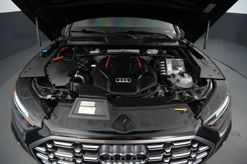 Audi SQ5 photo 20