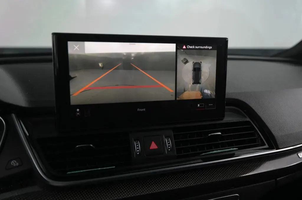 Audi SQ5 photo 25