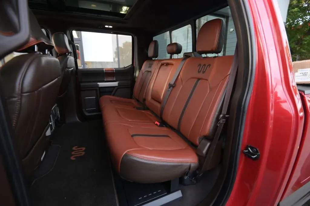 Ford F-450 photo 51