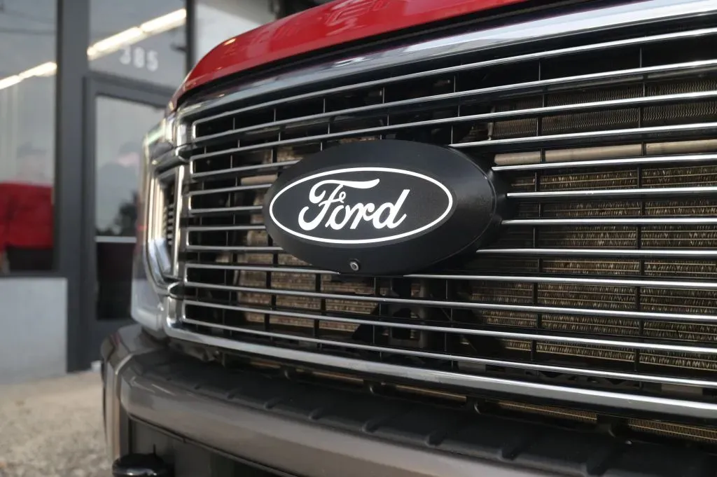 Ford F-450 photo 10