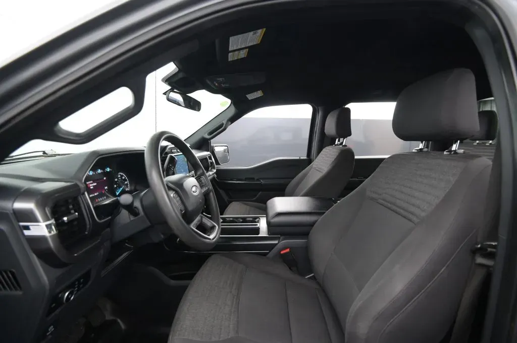 Ford F-150 photo 36