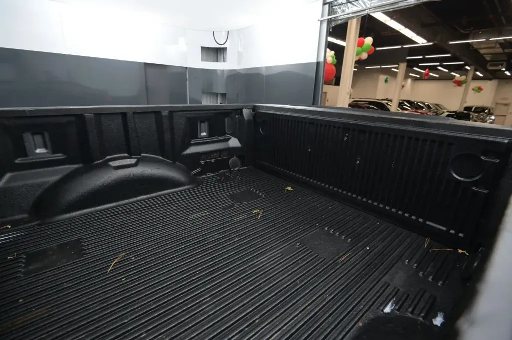 Ford F-150 photo 42