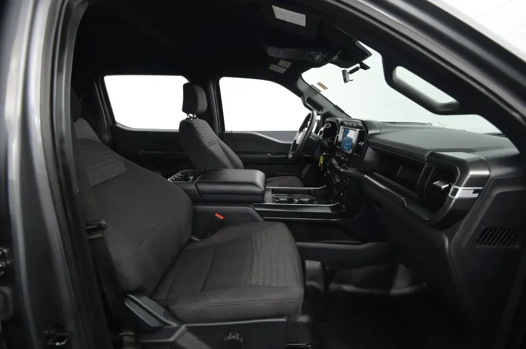 Ford F-150 photo 45