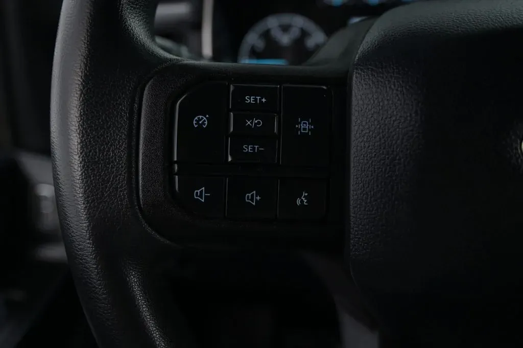 Ford F-150 photo 21