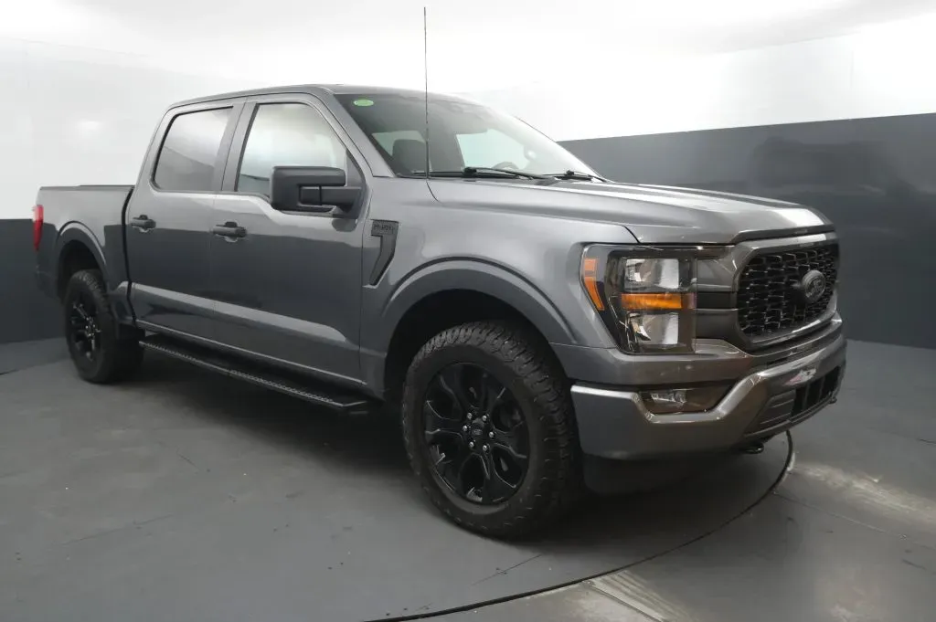 Ford F-150 photo 7