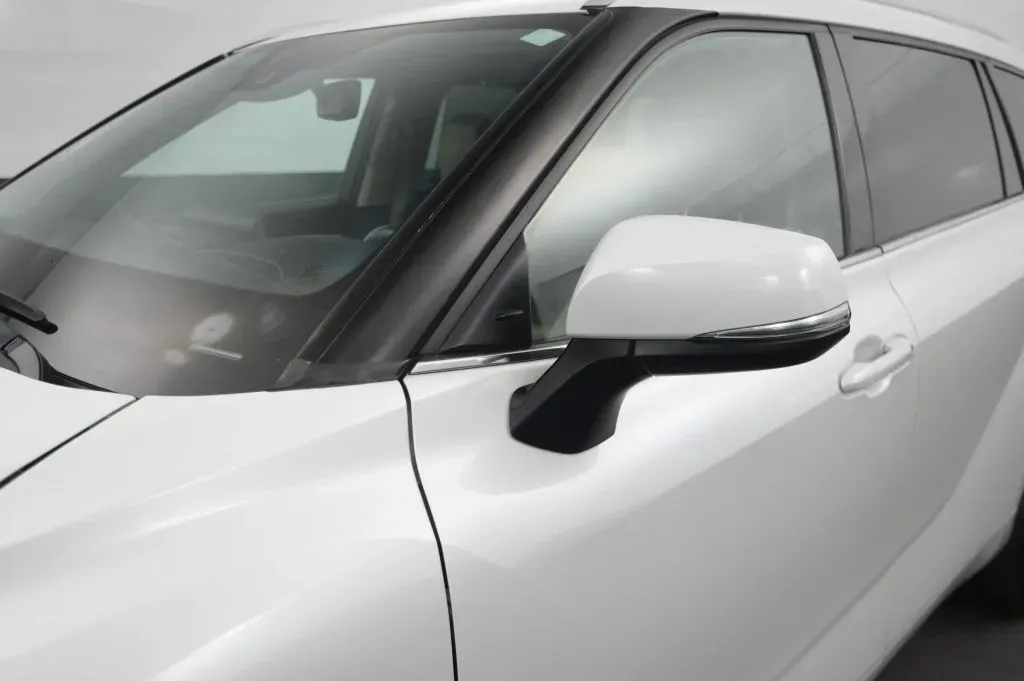 Toyota Highlander photo 11
