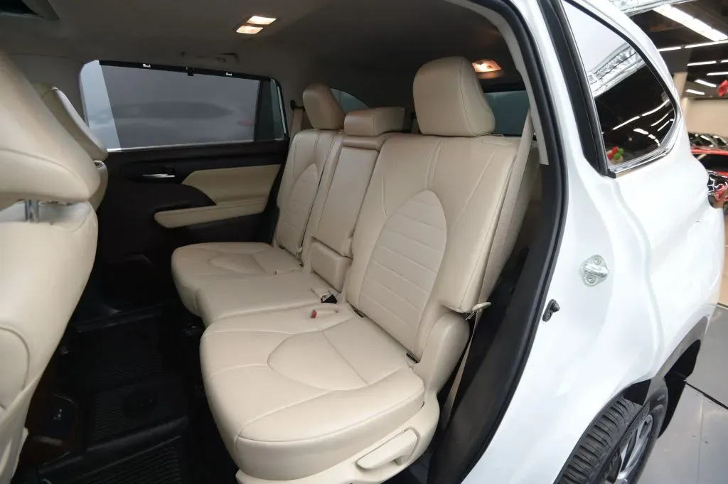 Toyota Highlander photo 42