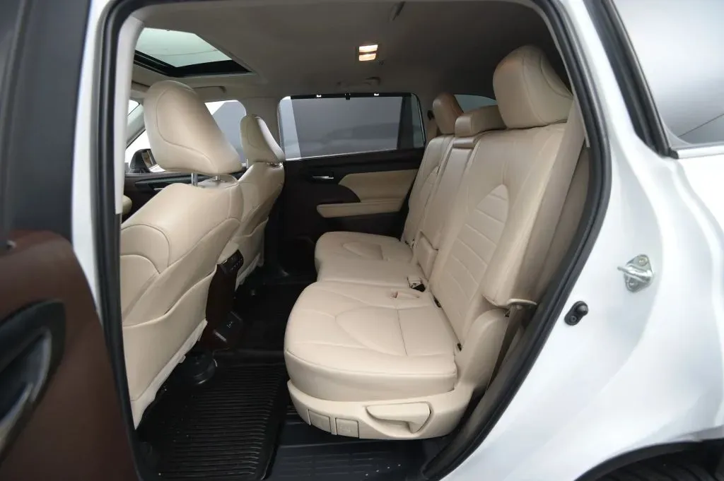 Toyota Highlander photo 40