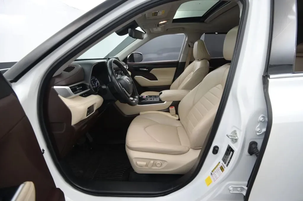 Toyota Highlander photo 36