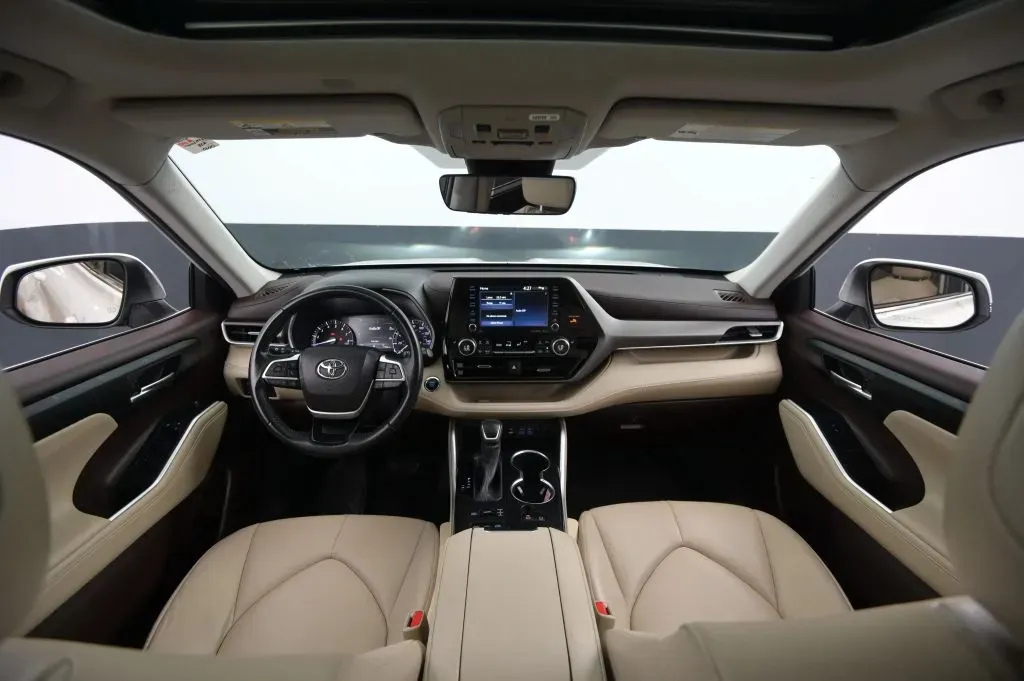 Toyota Highlander photo 29