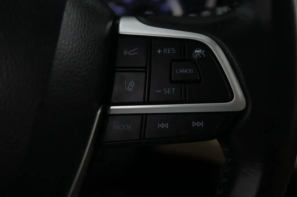 Toyota Highlander photo 21