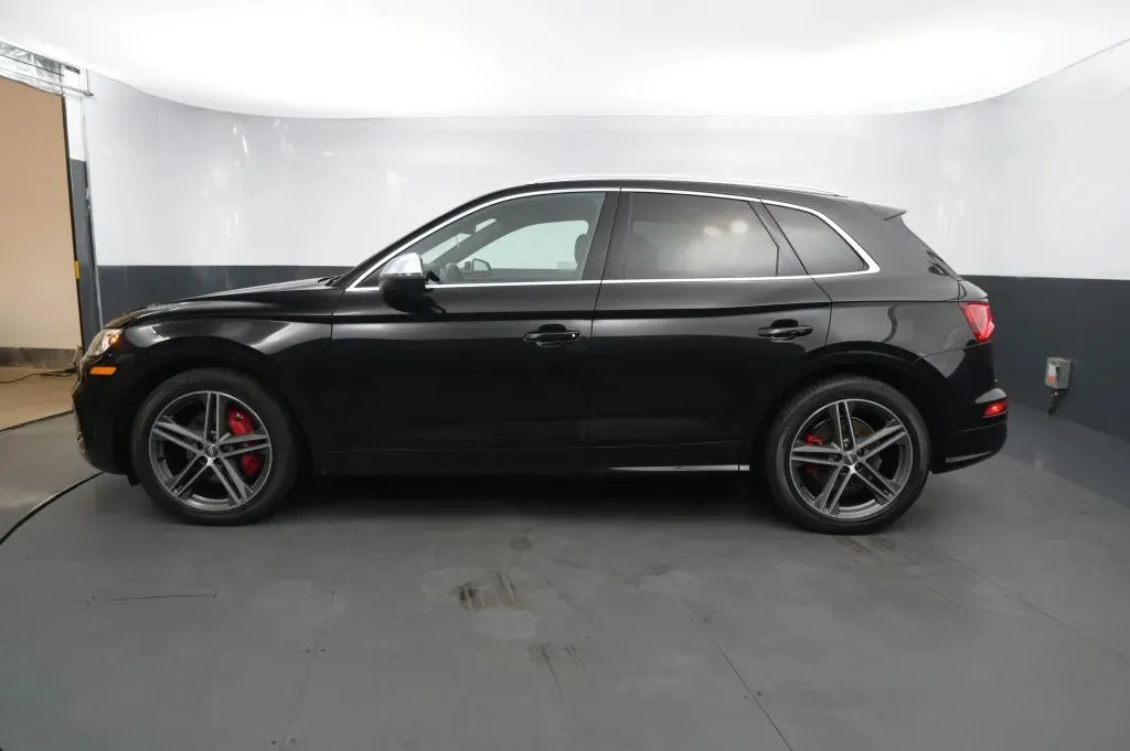 Audi SQ5 photo 2