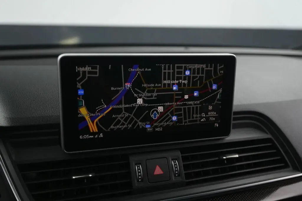 Audi SQ5 photo 25