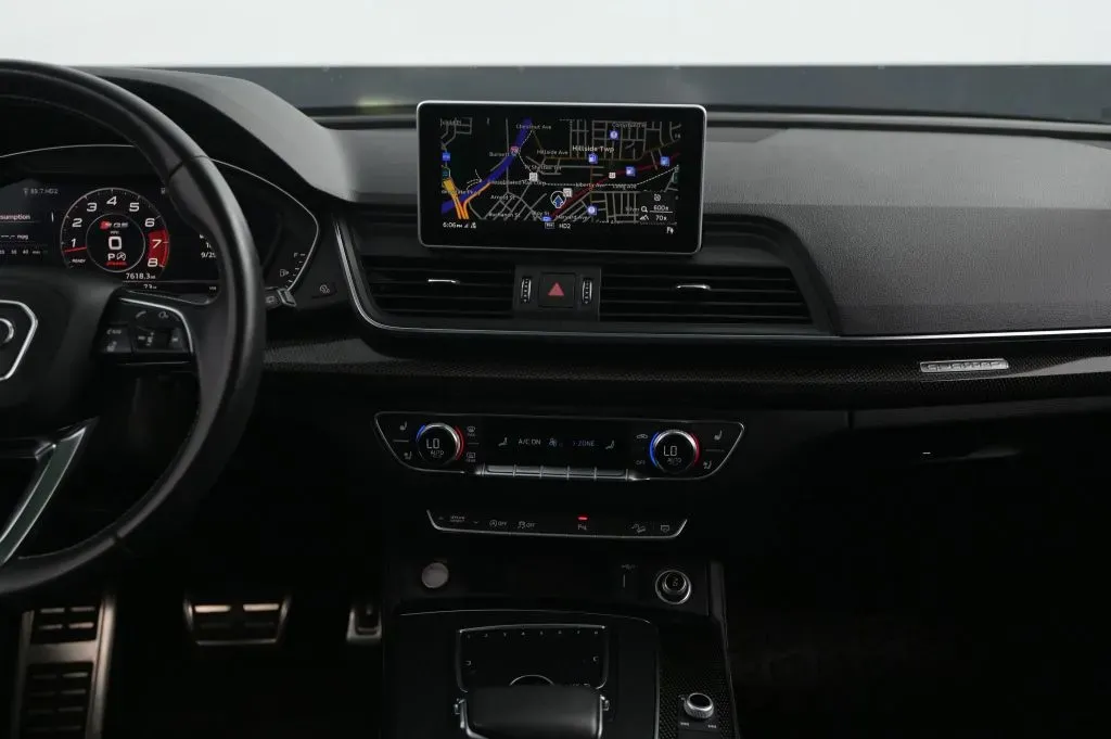 Audi SQ5 photo 32