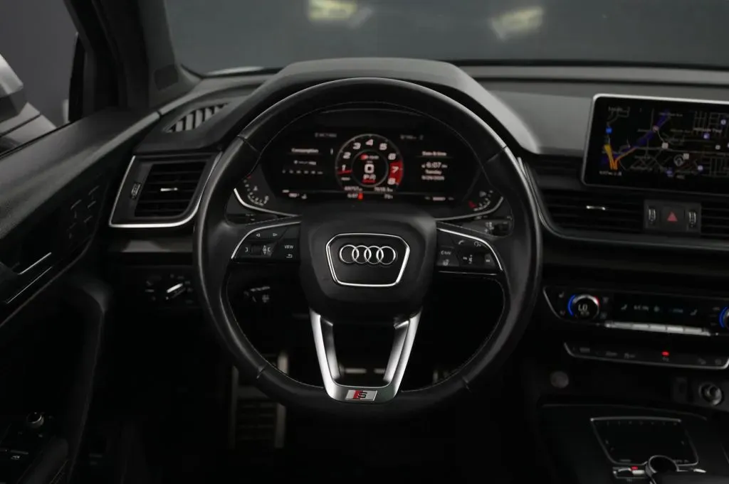 Audi SQ5 photo 37