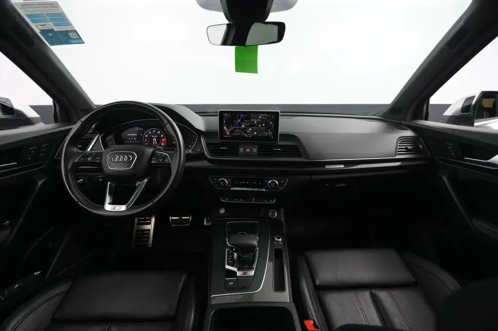 Audi SQ5 photo 31
