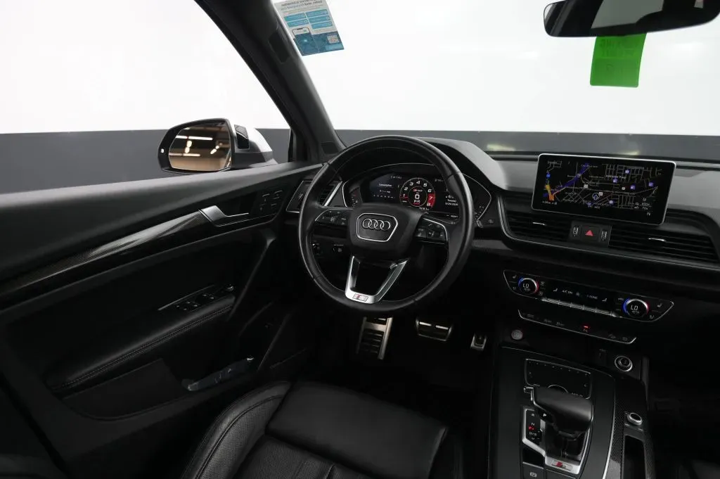 Audi SQ5 photo 33