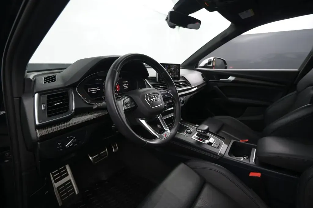 Audi SQ5 photo 39
