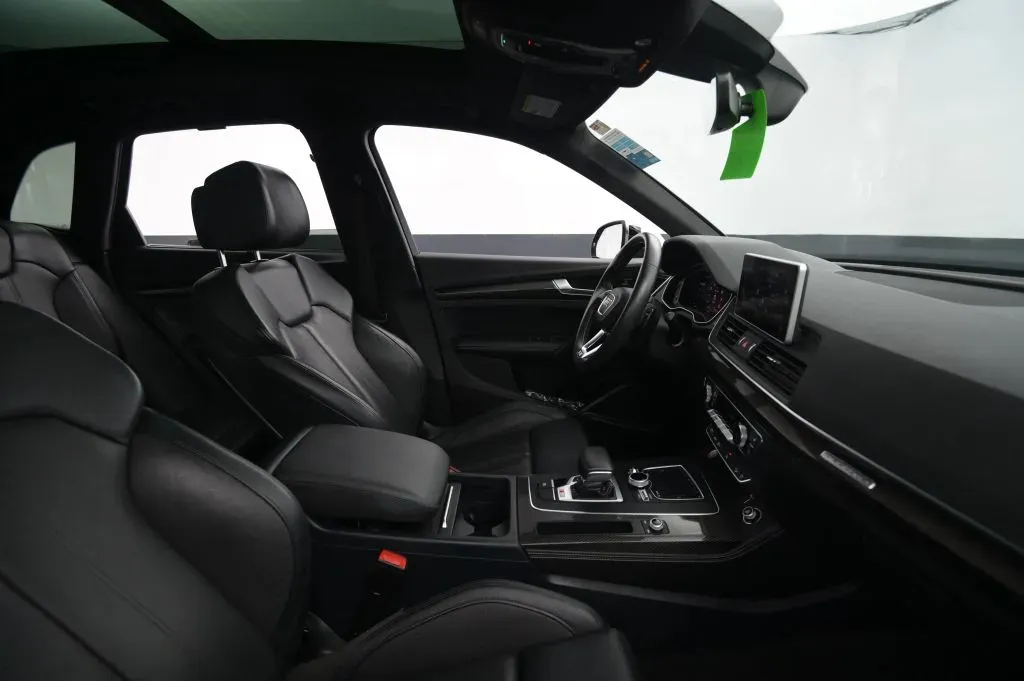 Audi SQ5 photo 50