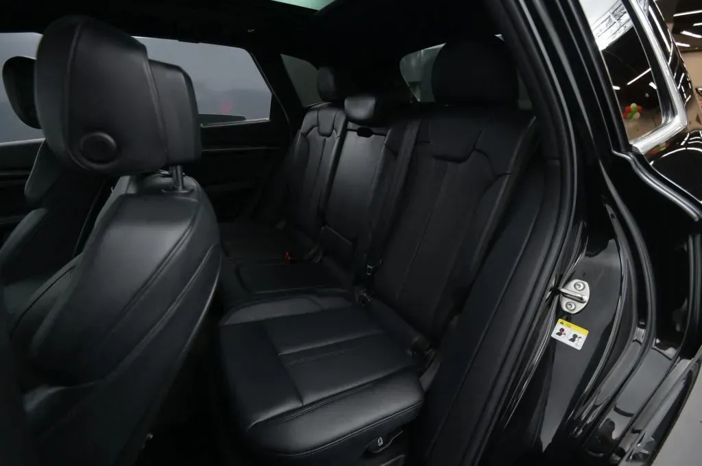 Audi SQ5 photo 45