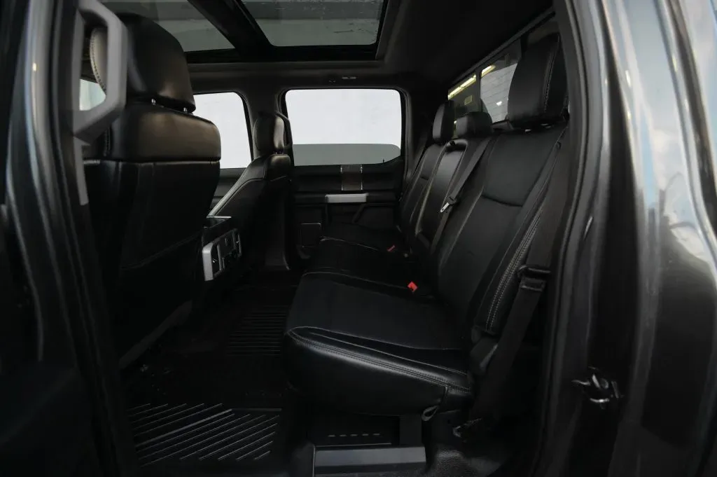 Ford F-350 photo 45