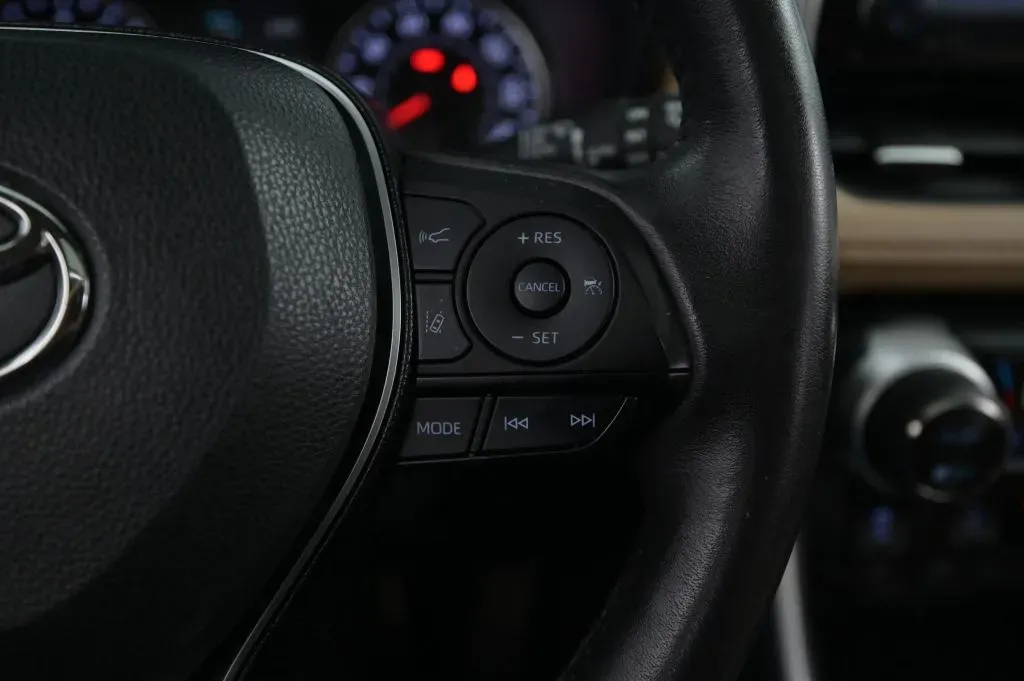 Toyota RAV4 photo 23